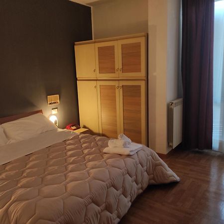 Hotel Centrale Chiusi Room photo