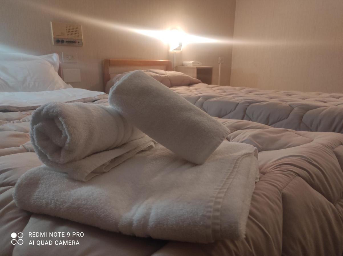 Hotel Centrale Chiusi Room photo