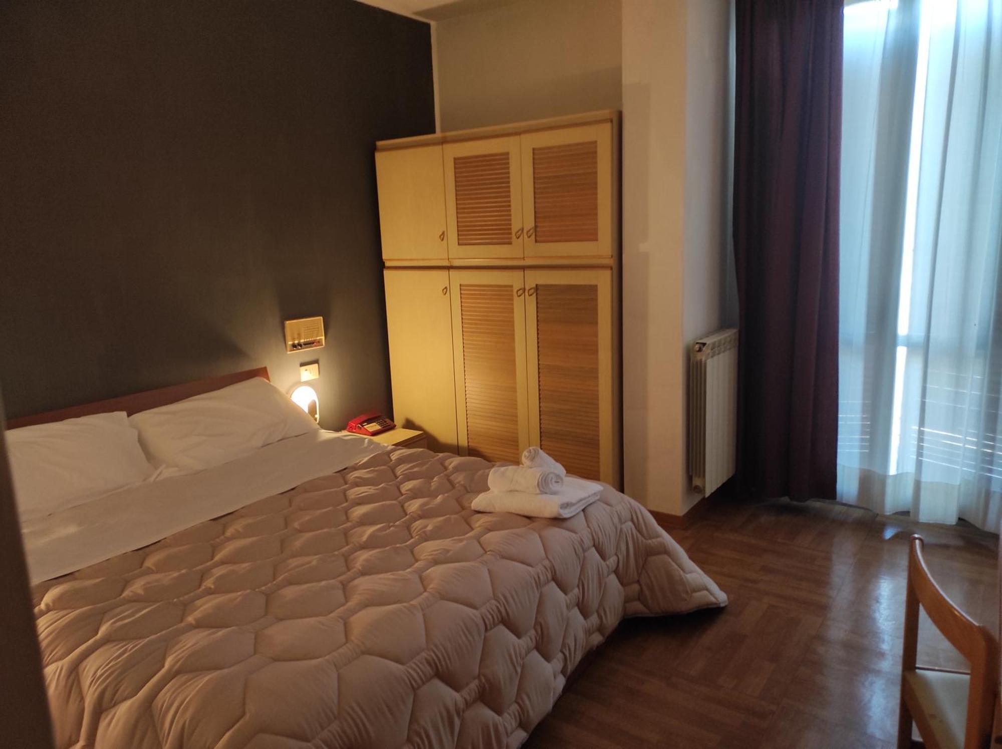 Hotel Centrale Chiusi Room photo